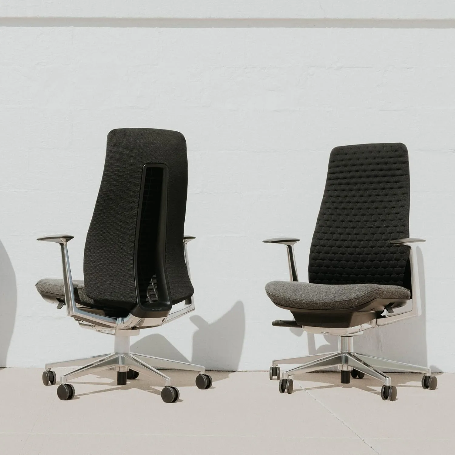 Haworth Fern Ergonomic Office Chair – Stylish and Innovative Desk Chair with Digital Knit Finish - Without Lumbar Support (Heathered Grey)