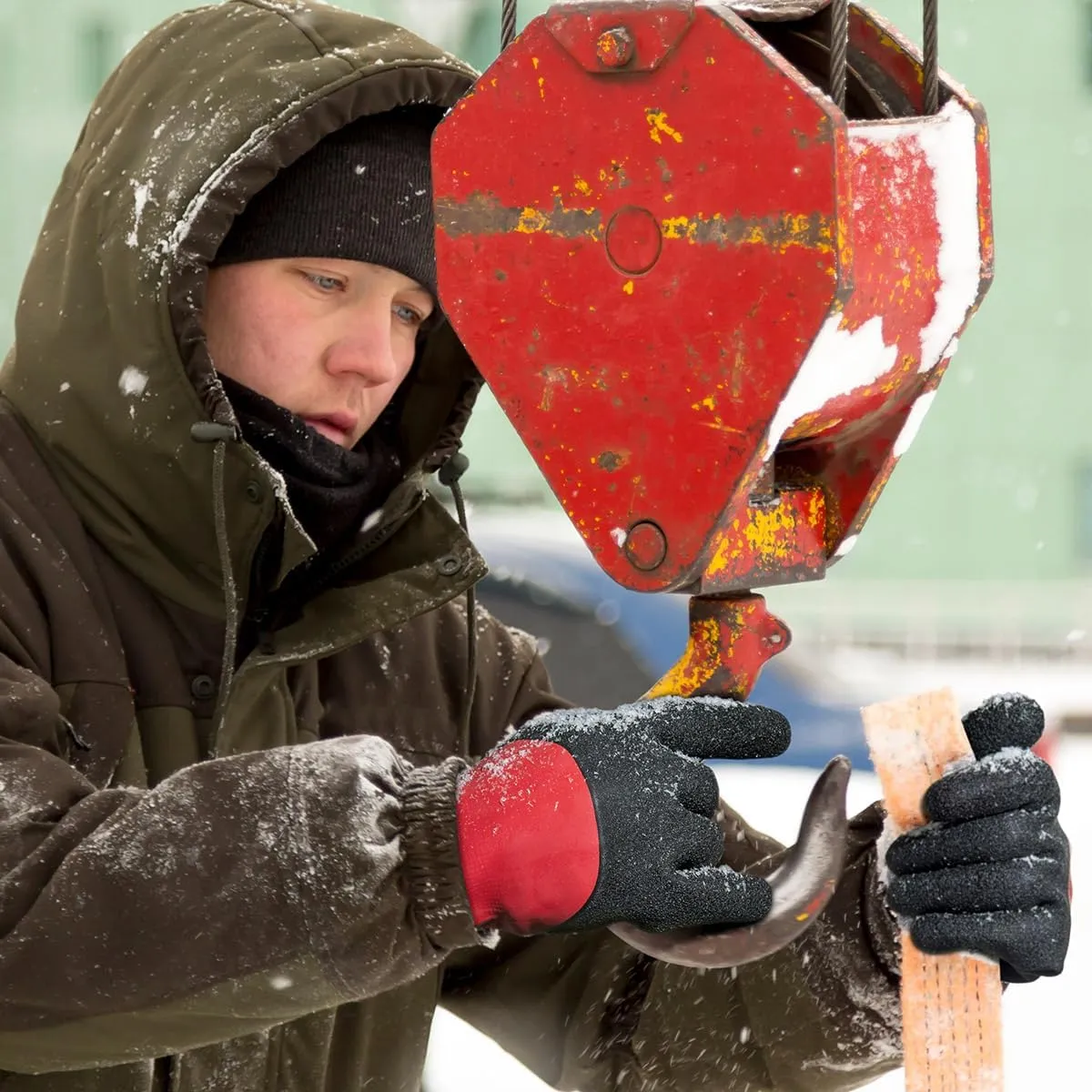 KAYGO Winter Waterproof Thermal Work Gloves for Men and Women, Full Hand Latex Coated, Acrylic Insulated Liner for Freezer Cold Weather, Fine Crinkle Grip,KG140W,Red, L
