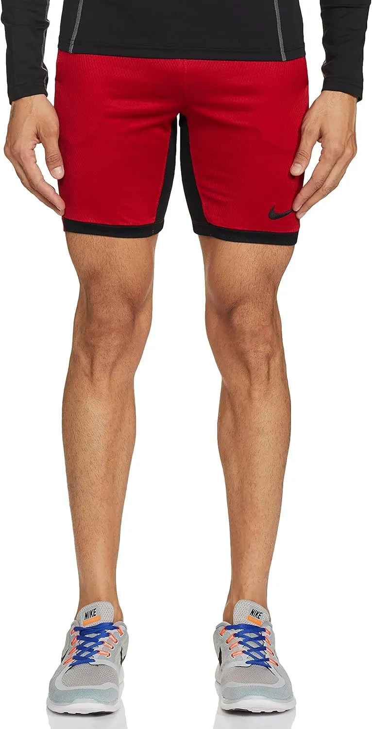 Nike Kids Boy's Dry Training Short (Big Kids)