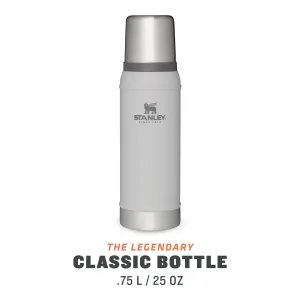 Stanley Classic Legendary Bottle 750ml Ash