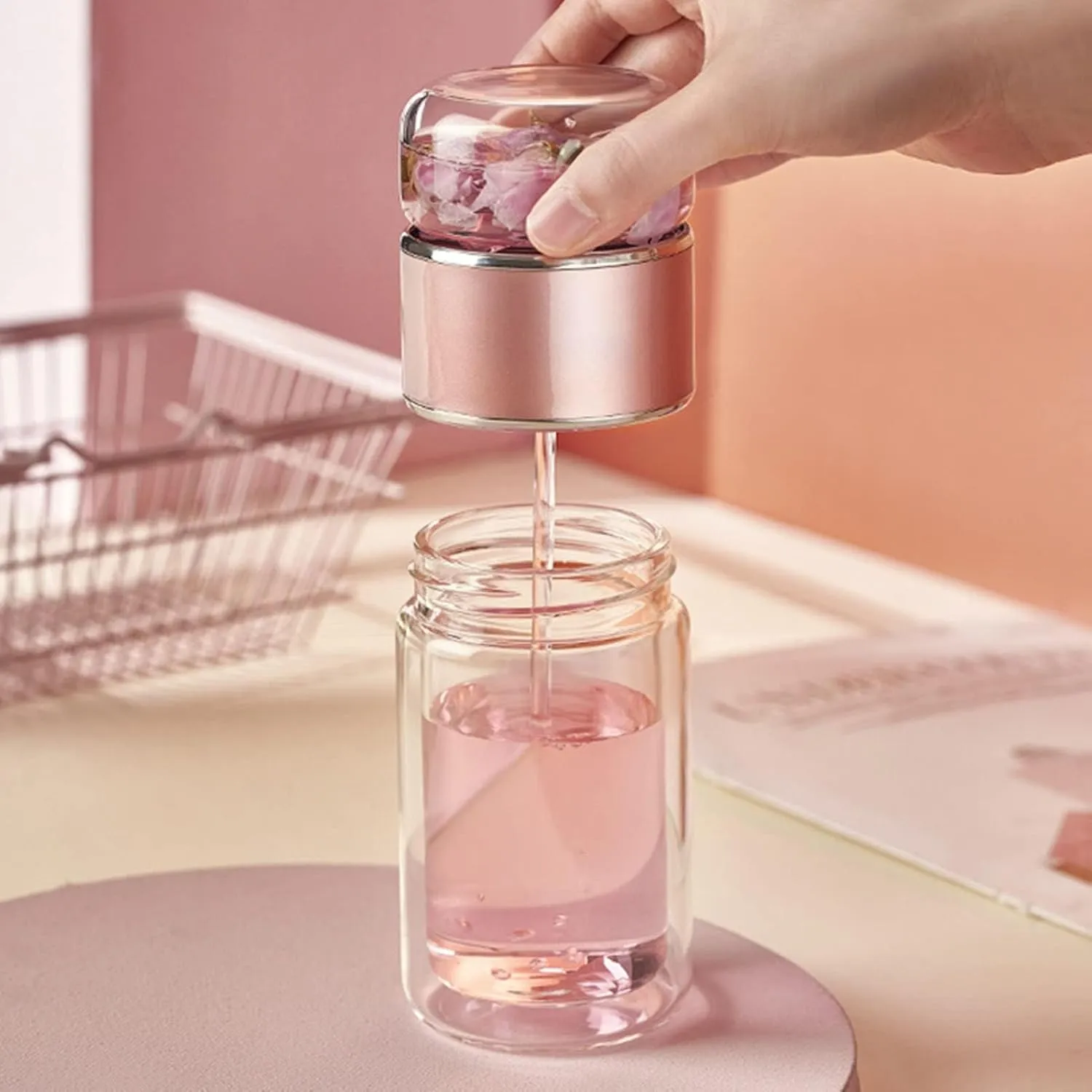 Tea InfuserBottle, 420ml/14oz Double Layer Stainless Steel Leakage Proof Glass Water Bottle Travel Water Separation Tea Bottle Mug Cup for Office Travel Home(rose gold)