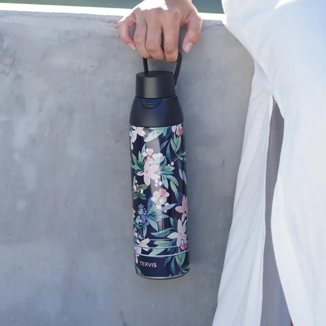 Tervis Venture Water Bottle Star Wars - Lightsaber Detail Triple Walled Insulated Tumbler Travel Cup Keeps Drinks Cold & Hot, 26oz, Stainless Steel