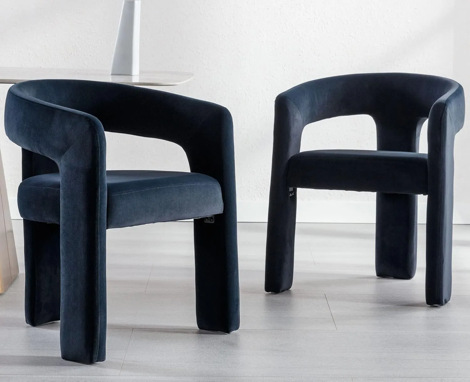 VESCASA Velvet Barrel Dining Chair with Open-Back, Upholstered Modern Accent Side Armchair with 3 Legs for Kitchen/Dining Room/Living Room, 1 Chair, Black